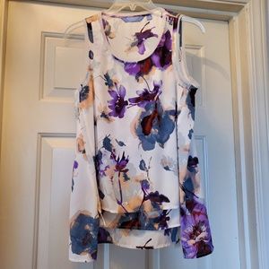Simply Vera By Vera Wang Beautiful White Floral Sleeveless Tunic Top SMALL